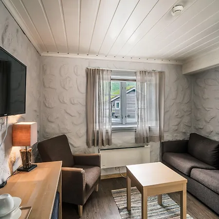 Sagafjord - By Classic Norway מלון Sæbø