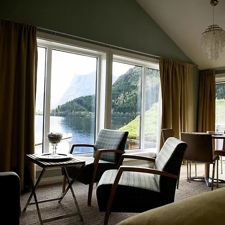 فندق Sagafjord - By Classic Norway Sæbø